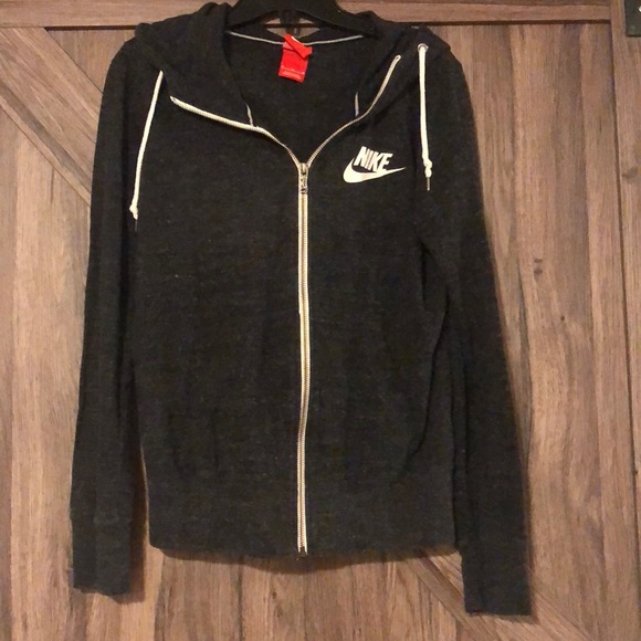 Nike Sweaters - 🌻2 for 45🌻 Nike Sweater